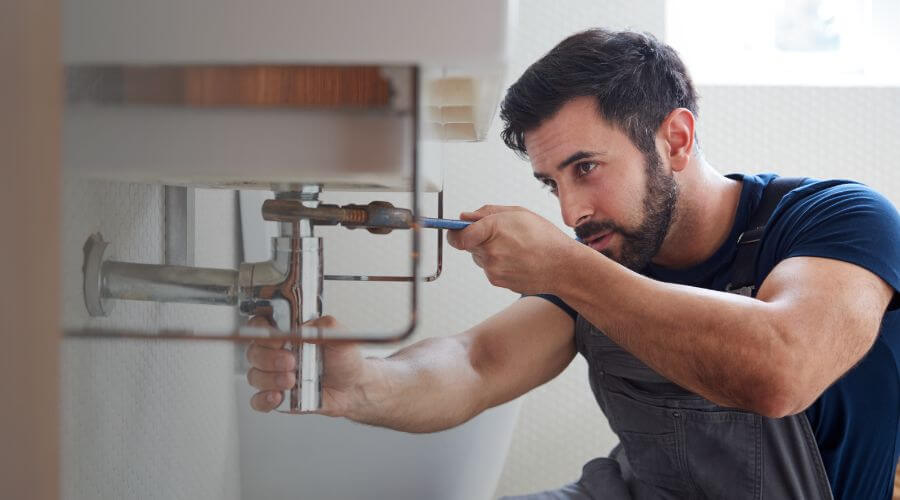 Water heater leaking fix in Odenton, MD